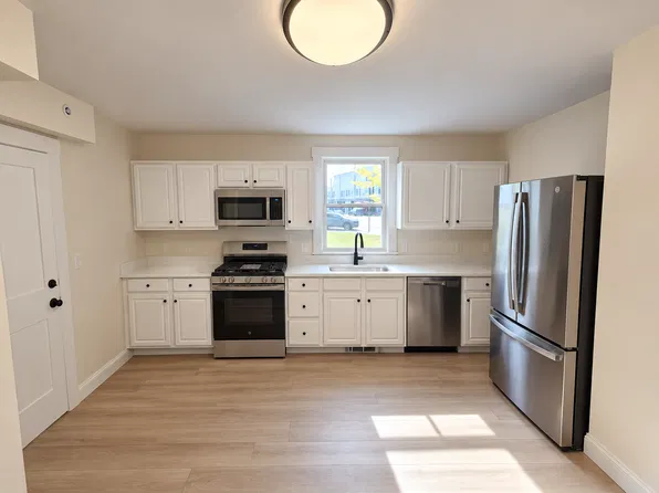 297-299 Cabot St, Beverly, MA