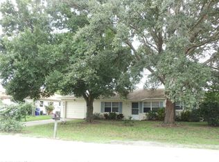 1515 Chatsworth St, Lake Placid, FL 33852