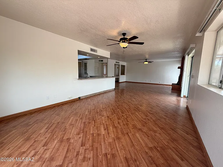 625 N Brown Ave — Photo 9