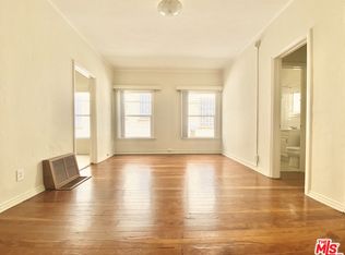 1345 N Catalina St #208, Los Angeles, CA 90027