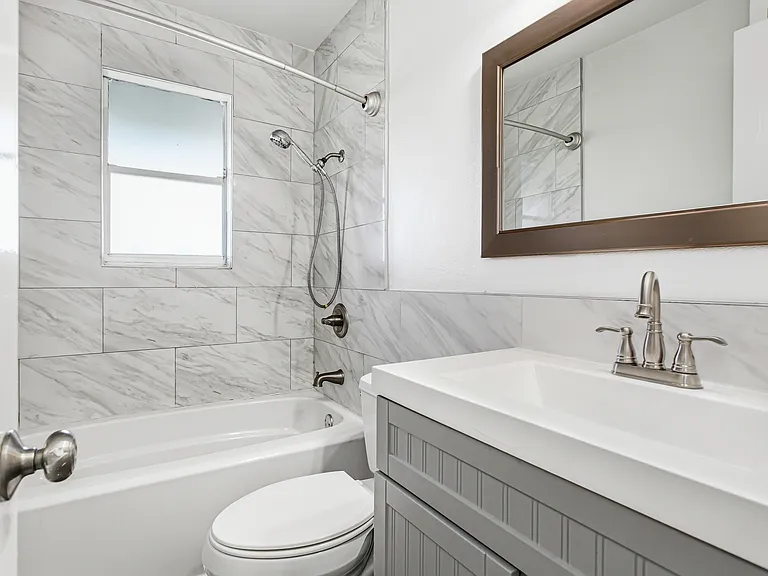 5722 Gaston Ave #D — Photo 18