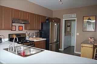 4th image of 1389 Grayshire Ct