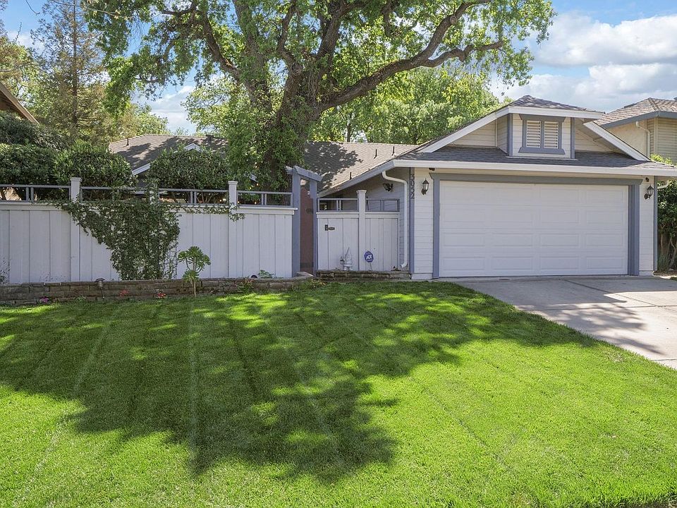 1st image of 3052 Burl Hollow Dr