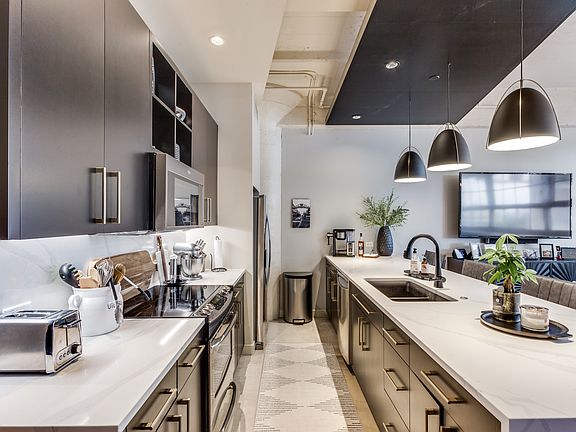 4th image of 2600 W 7th St APT 1413