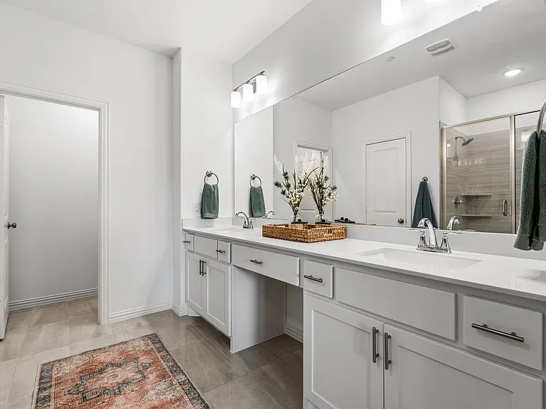 2529 Barnwood Ln — Photo 19