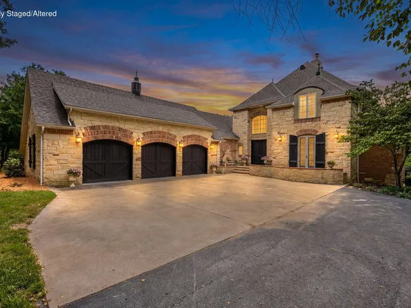 1722 W Inman Road, Nixa, MO 65714