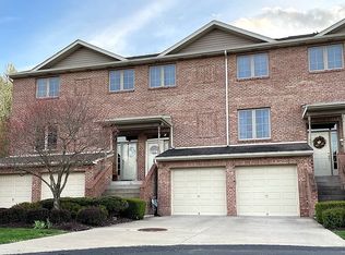 116 Kress View Dr, Oakdale, PA
