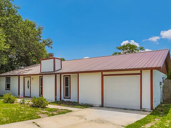 3rd image of 2759 Sharpes Ct