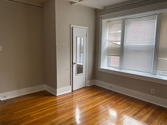 3rd image of 5929 McPherson Ave