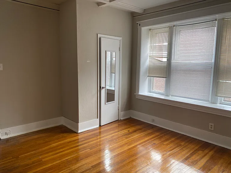 5929 McPherson Ave — Photo 3