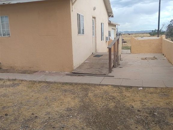 3rd image of 11957 Bartlett Ave