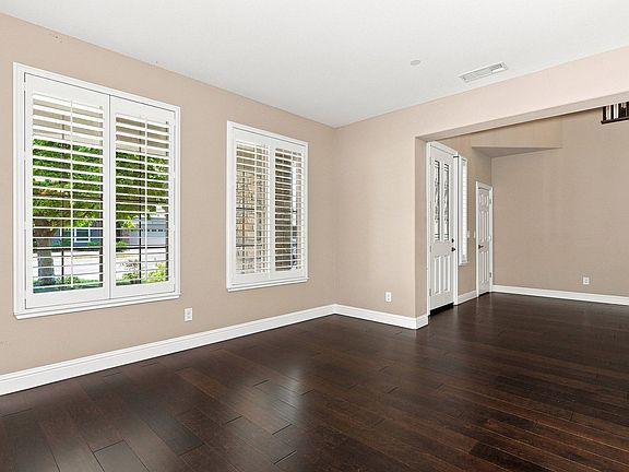 4th image of 1000 Georgetown Way