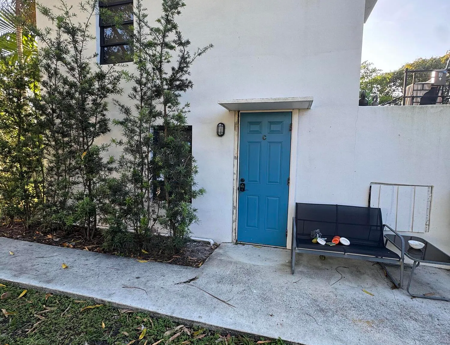 1 bed, 1.0 bath, 640 sqft, $2,200 — Photo 2