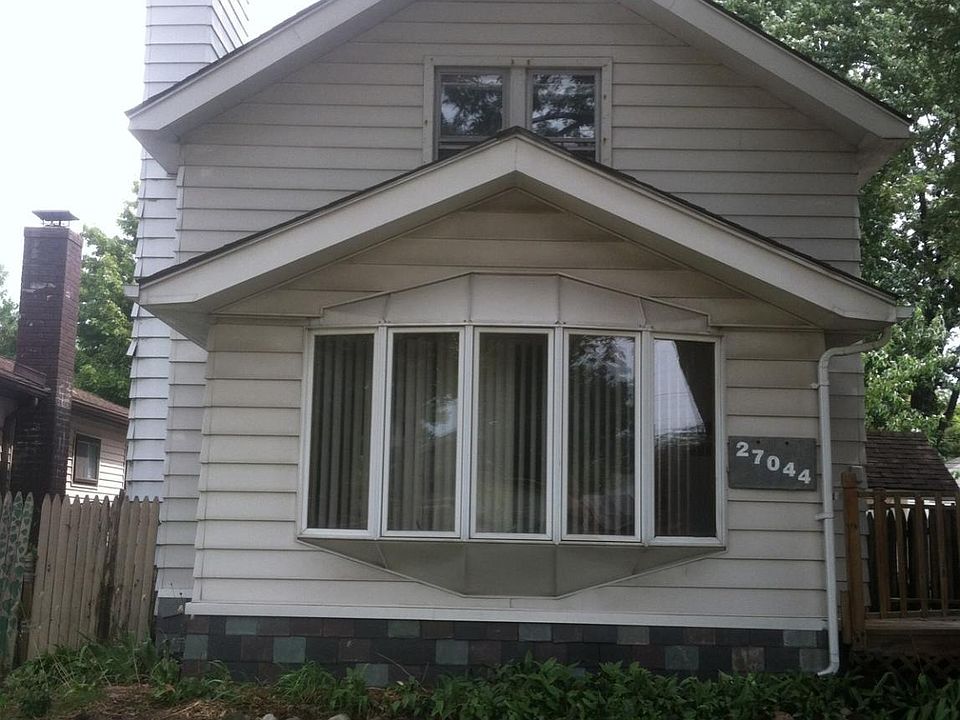1st image of 27044 Park Ct