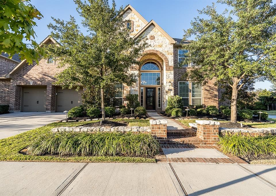 1st image of 19322 Shady Loch Ln