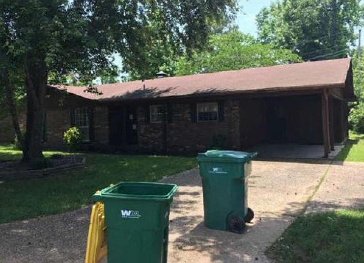 1st image of 8 Creekridge Cir