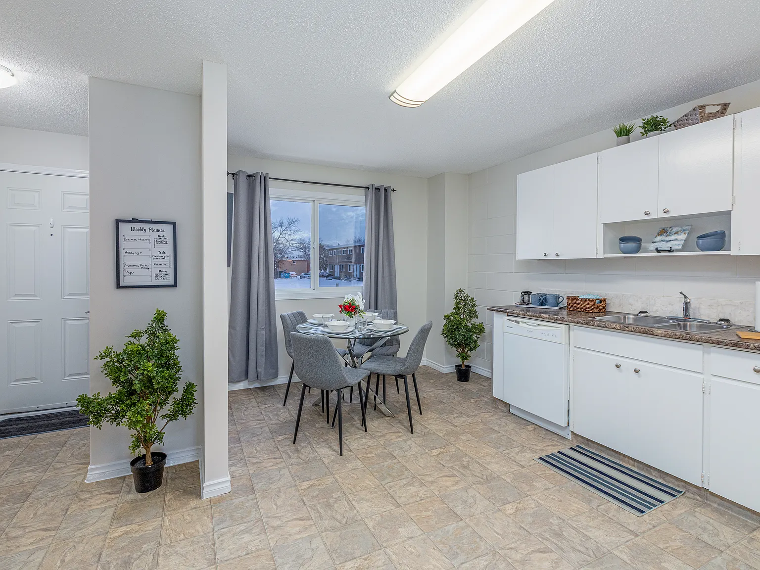 Pleasantview Townhomes — Photo 1