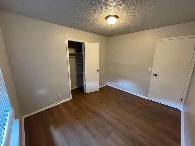254 Hickory Stick Ln — Photo 3