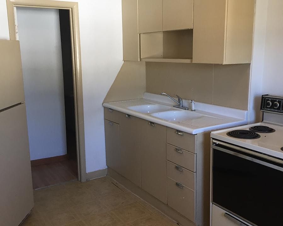 1st image of 187 S Williams St APT B