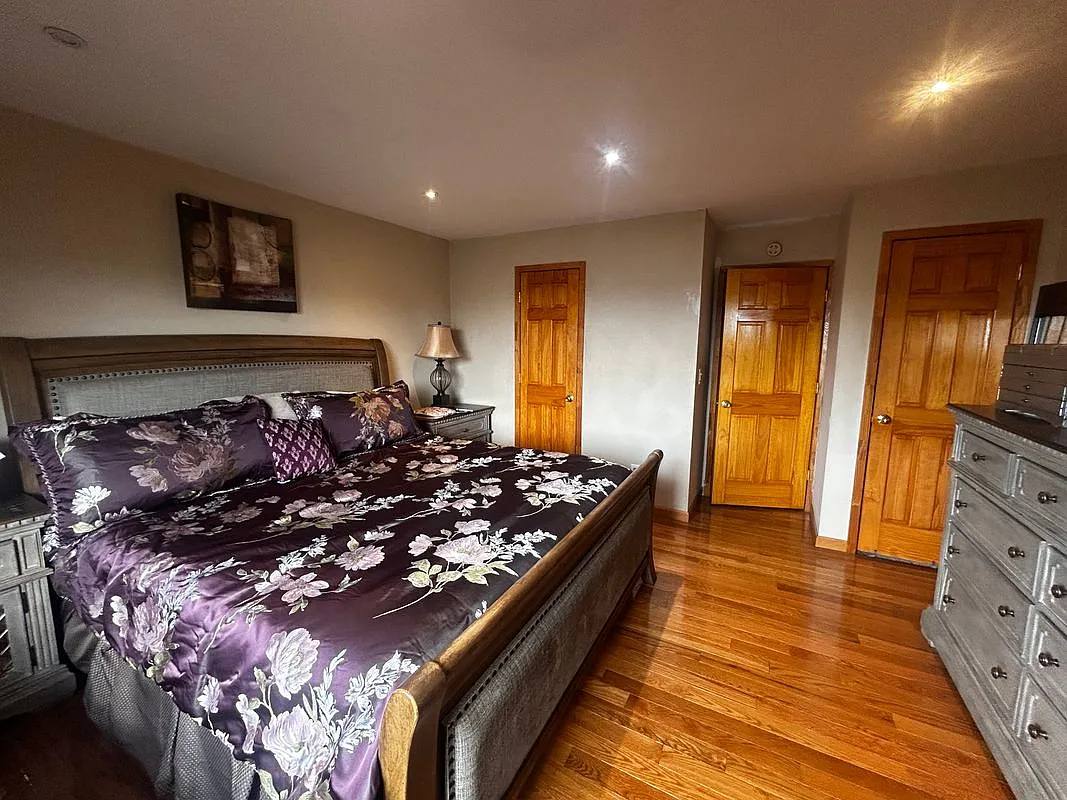 2 bed, 1.5 bath, 1150 sqft, $3,000 — Photo 4