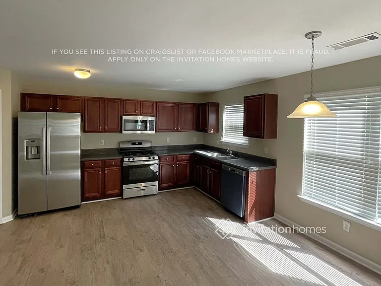 4434 Michael Jay St — Photo 4