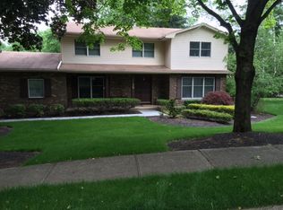 18 Underwood Rd, Monsey, NY 10952