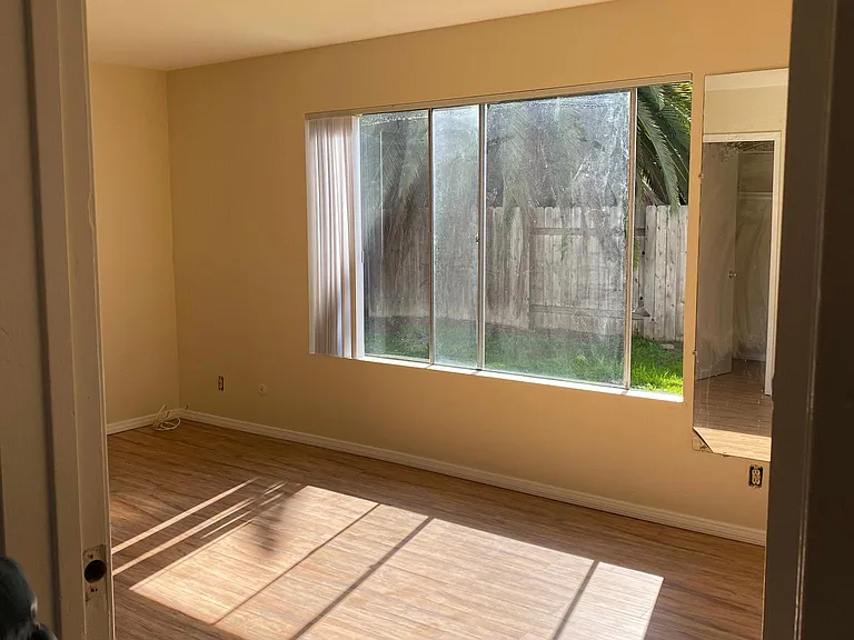 Bedroom 1 (downstairs master)