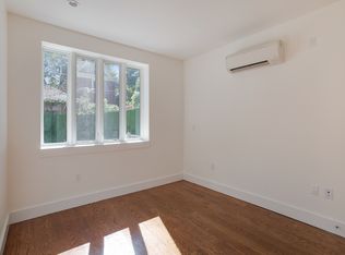 188 Hawthorne St #211, Brooklyn, NY