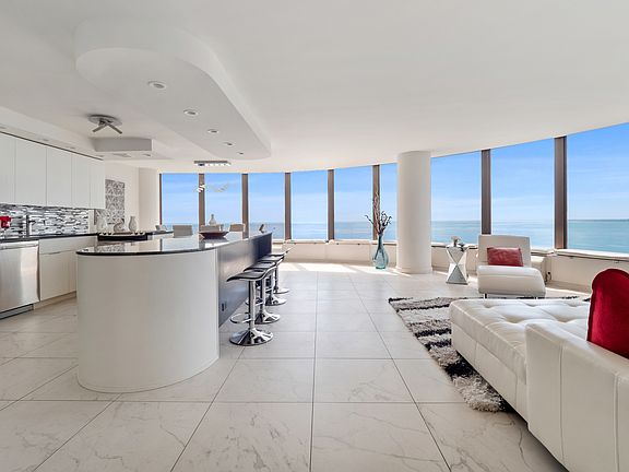 4th image of 505 N Lake Shore Dr APT 5707