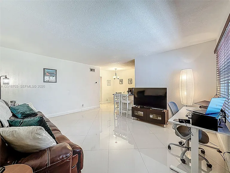 2600 S Ocean Dr #S102 — Photo 6