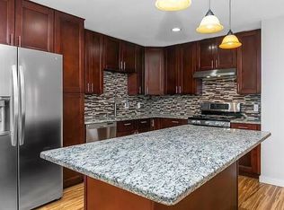 10525 Rhode Island Ave S, Bloomington, MN 55438