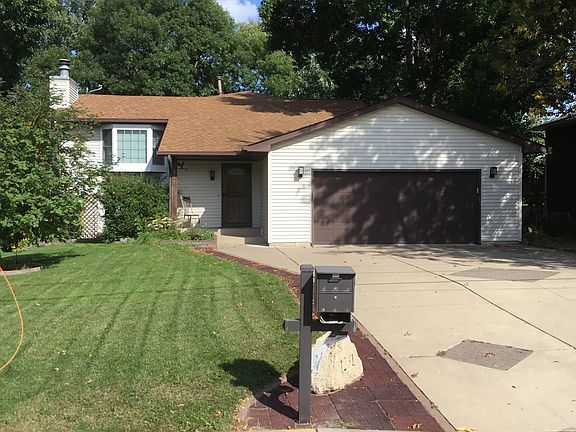 2nd image of 1231 S Shore Dr