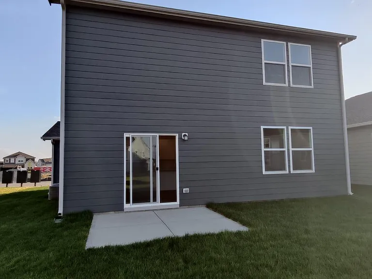 2209 Dixon Creek Dr — Photo 38