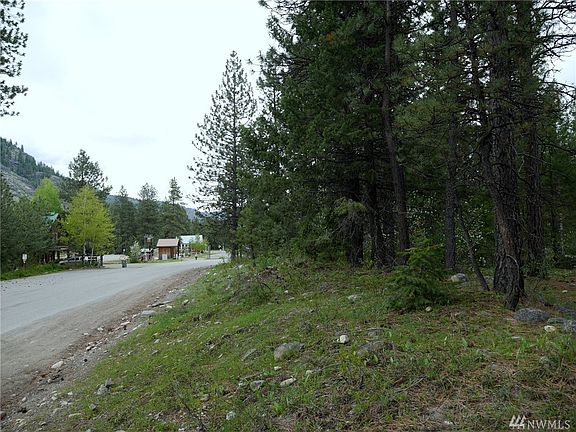 3rd image of 43 Lost River Airport Runway