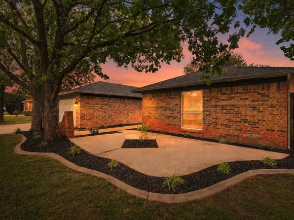 7012 Old Kent Rd, Amarillo, TX 79109