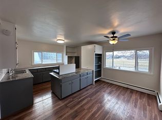 1462 Chicago St, De Pere, WI 54115