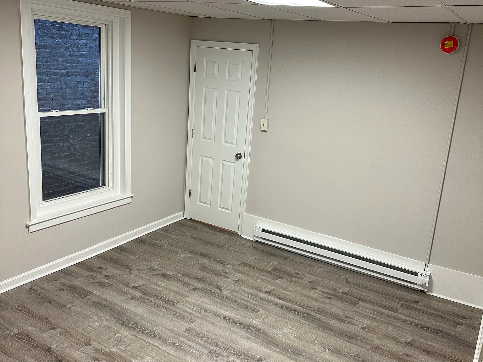 1213 W Turner St — Photo 2