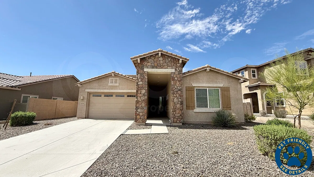 4 bed, 2.5 bath, 2318 sqft, $3,095 — Photo 1