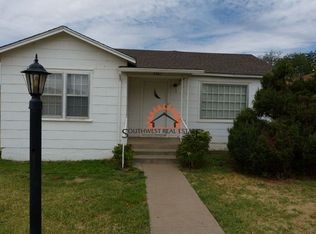 2204 Axtell St, Clovis, NM 88101