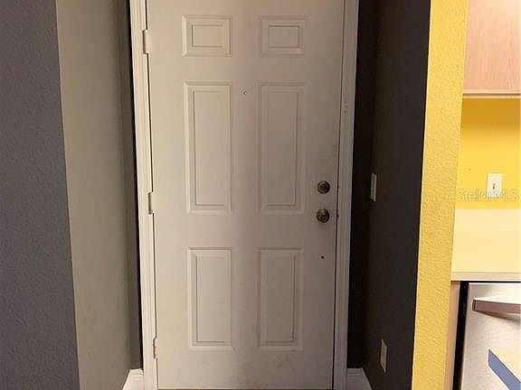 4th image of 9481 Highland Oak Dr Unit 813