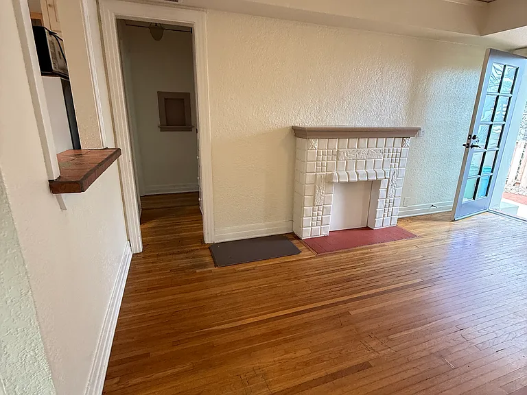 1232-36 N 31st St #1236 — Photo 5