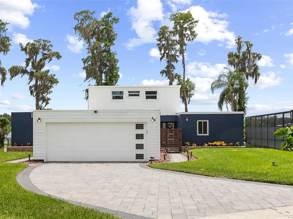 18200 Cypress Cove Ln, Lutz, FL 33549