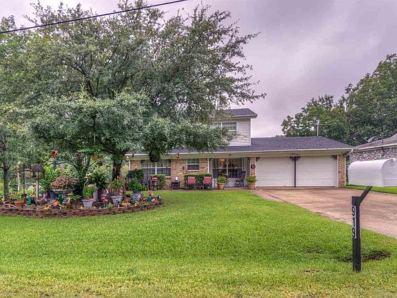 2nd image of 919 Kings Ln