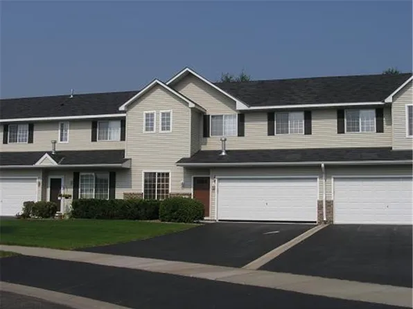 1709 Elm St, White Bear Lake, MN 55110