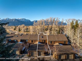 410 E Sagebrush Dr #7, Jackson, WY 83001
