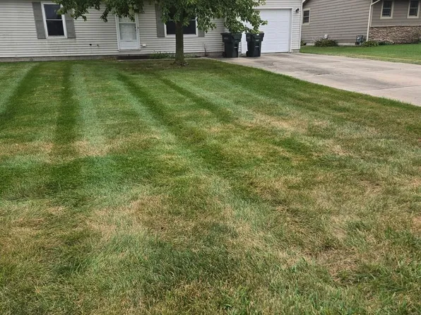 Diamond Stellon, 2465/2475 E Stellon St, Diamond, IL 60416