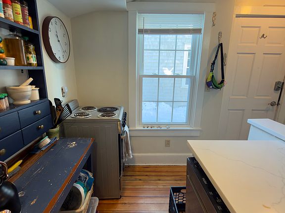 5th image of 83 Tilden Ave #2