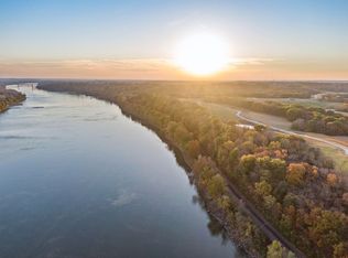 2 Grandview Acres, Boonville, MO 65233