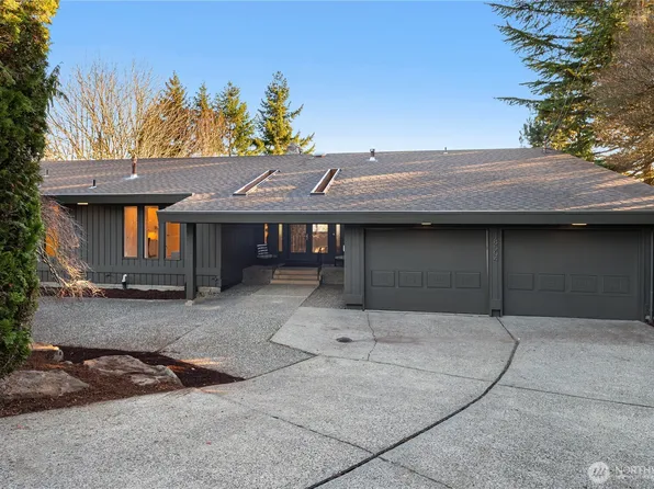 18504 55th Avenue NE, Kenmore, WA 98028