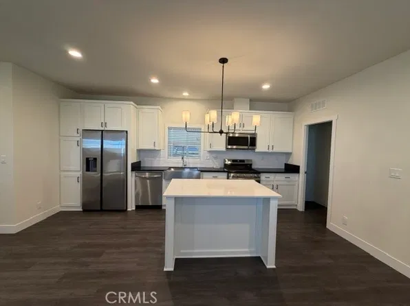 3444 Center St #89, Riverside, CA 92501